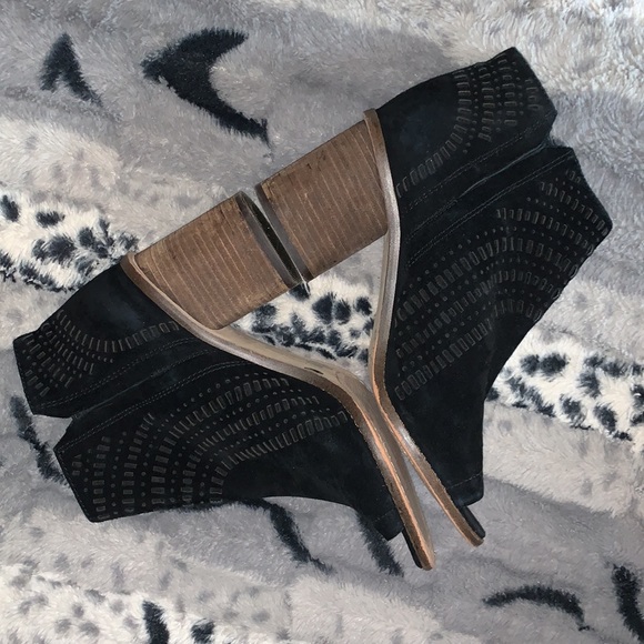 Vince Camuto Suede Open Toe Ankle Boots — 9 - Picture 5 of 13